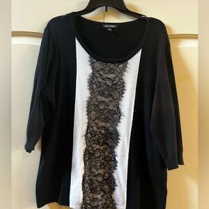 Roz & Ali black and white tunic.